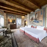 Castello Di Hotel Montegridolfo