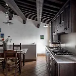Castello Di Hotel