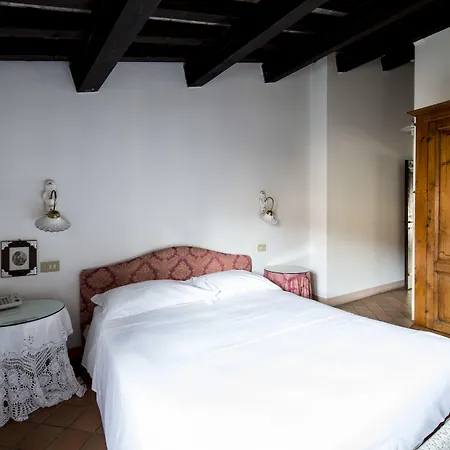 Castello Di Montegridolfo 4*